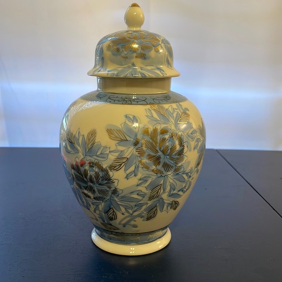 Accents Vintage Ginger Jar Vase Poshmark